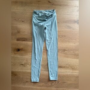 Athleta Kids Light green Leggings